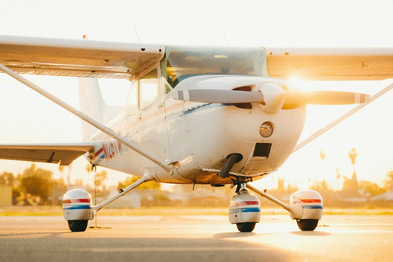Escuela-de-pilotos-ATO-autorizada-por-AESA-en-Murcia-Servicios-Aereos-Costa-Calida